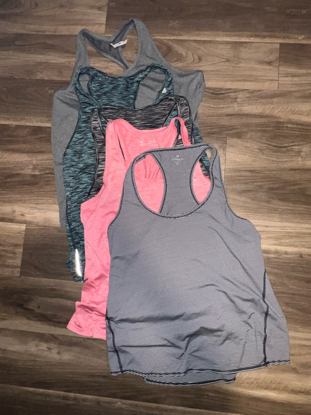 Bundle Of 5 Women’s XL Athletic Racerback Tank Tops- Various Brands